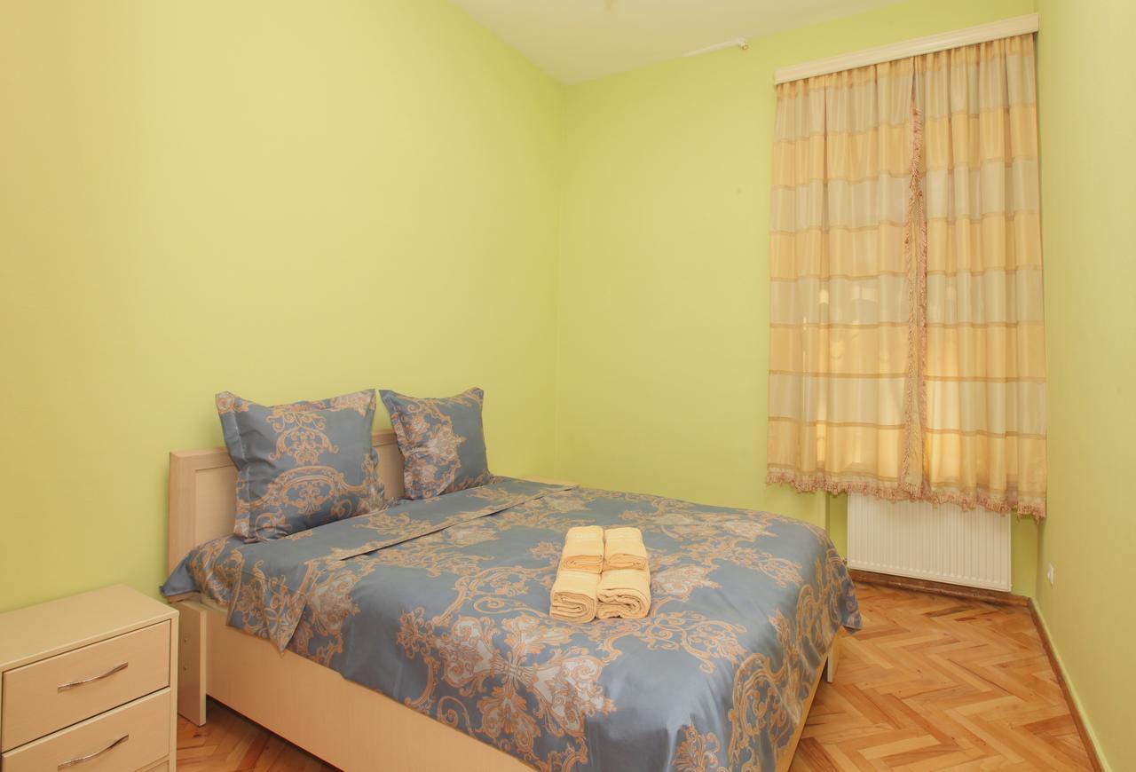 Apartment At Stalin House Tbilisi Esterno foto