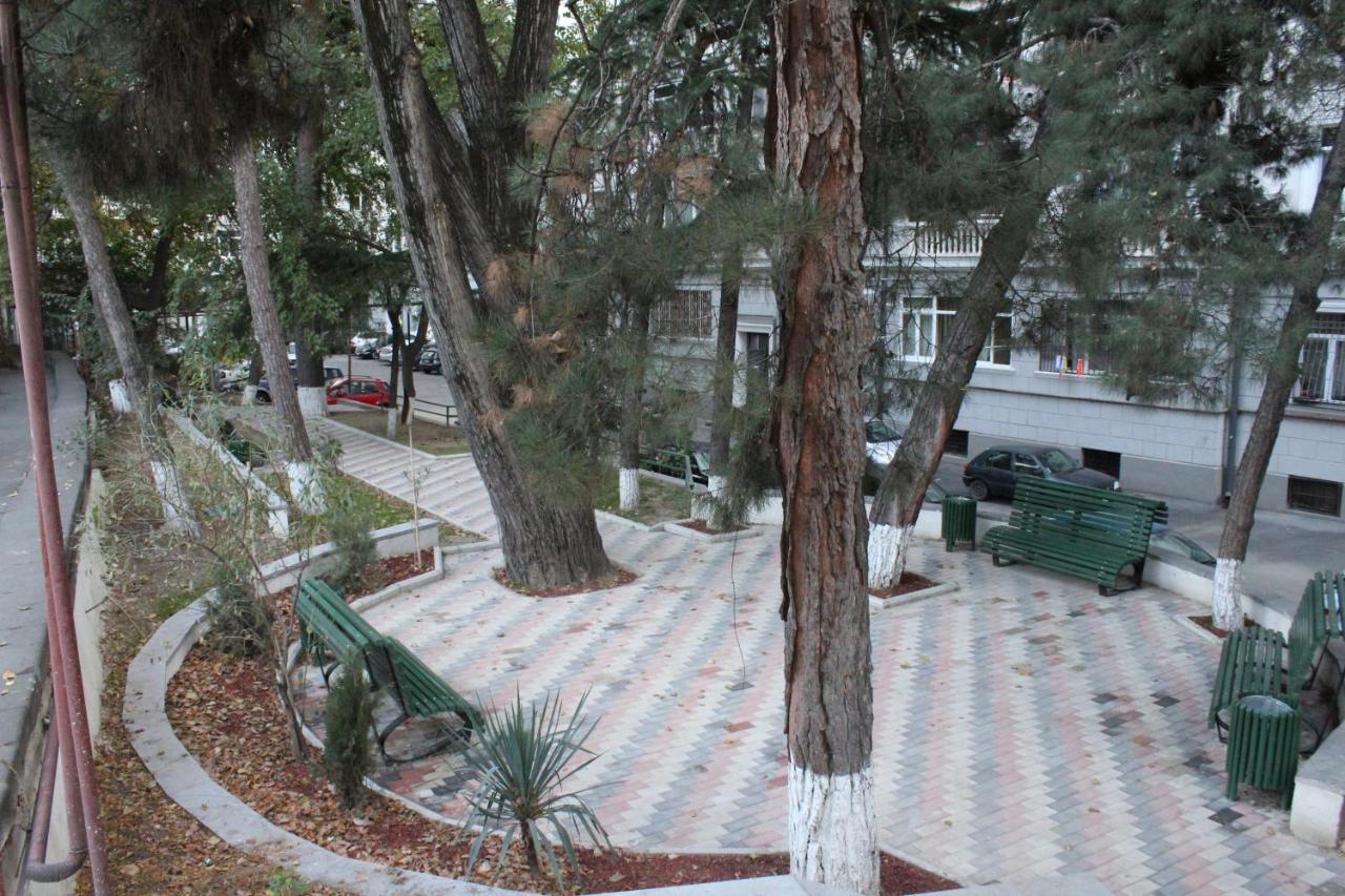 Apartment At Stalin House Tbilisi Esterno foto